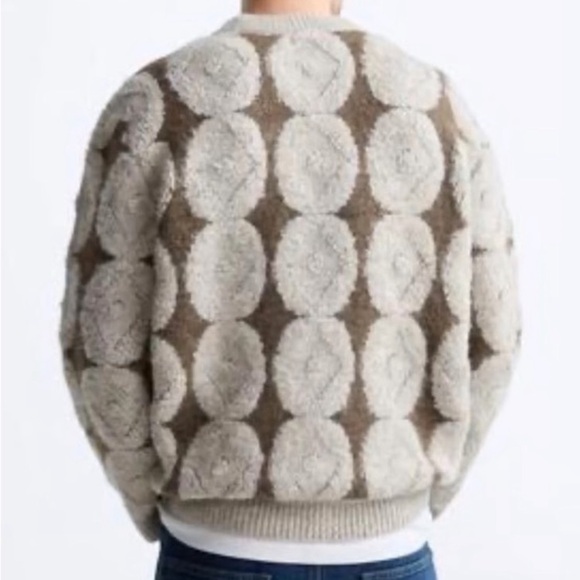 Zara Wool Blend Sweater Size Large Boucle Knit Circle Print Oversized Grey Brown - Picture 4 of 12